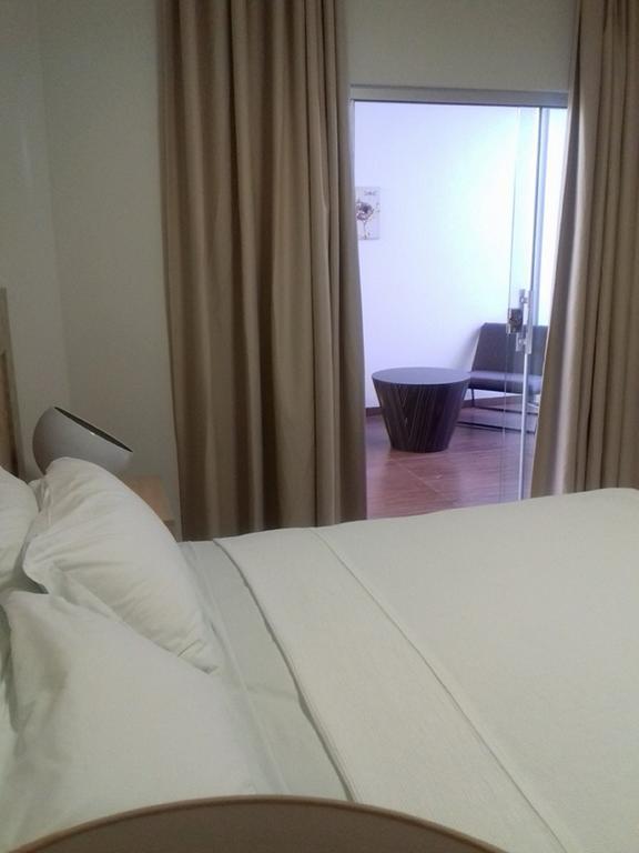 Wembley Park Hotel Porangatu エクステリア 写真